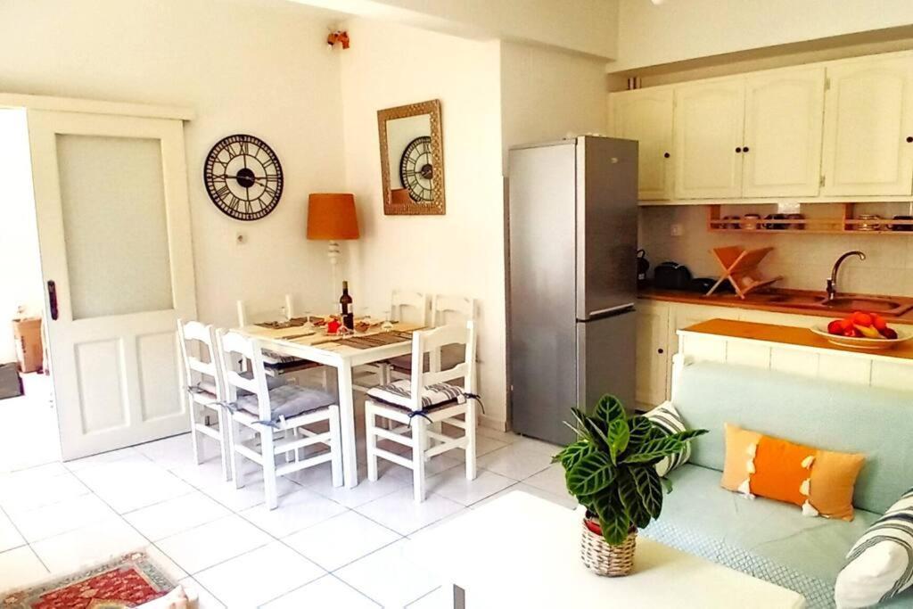 Duka'S Gardenhouse Villa Skopelos Town Bagian luar foto