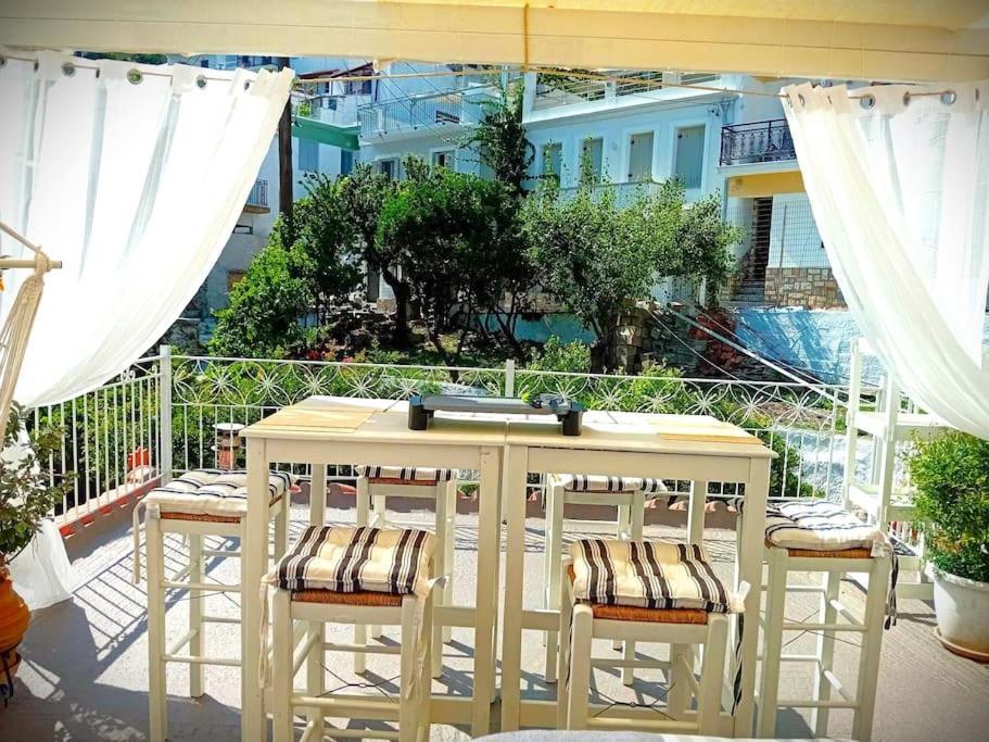 Duka'S Gardenhouse Villa Skopelos Town Bagian luar foto